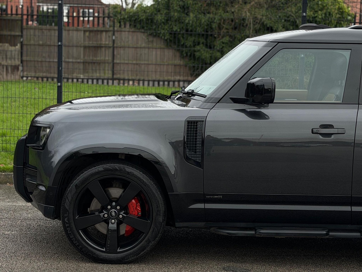 Used Land Rover Defender 2022 for sale - 76714246: Photo 13