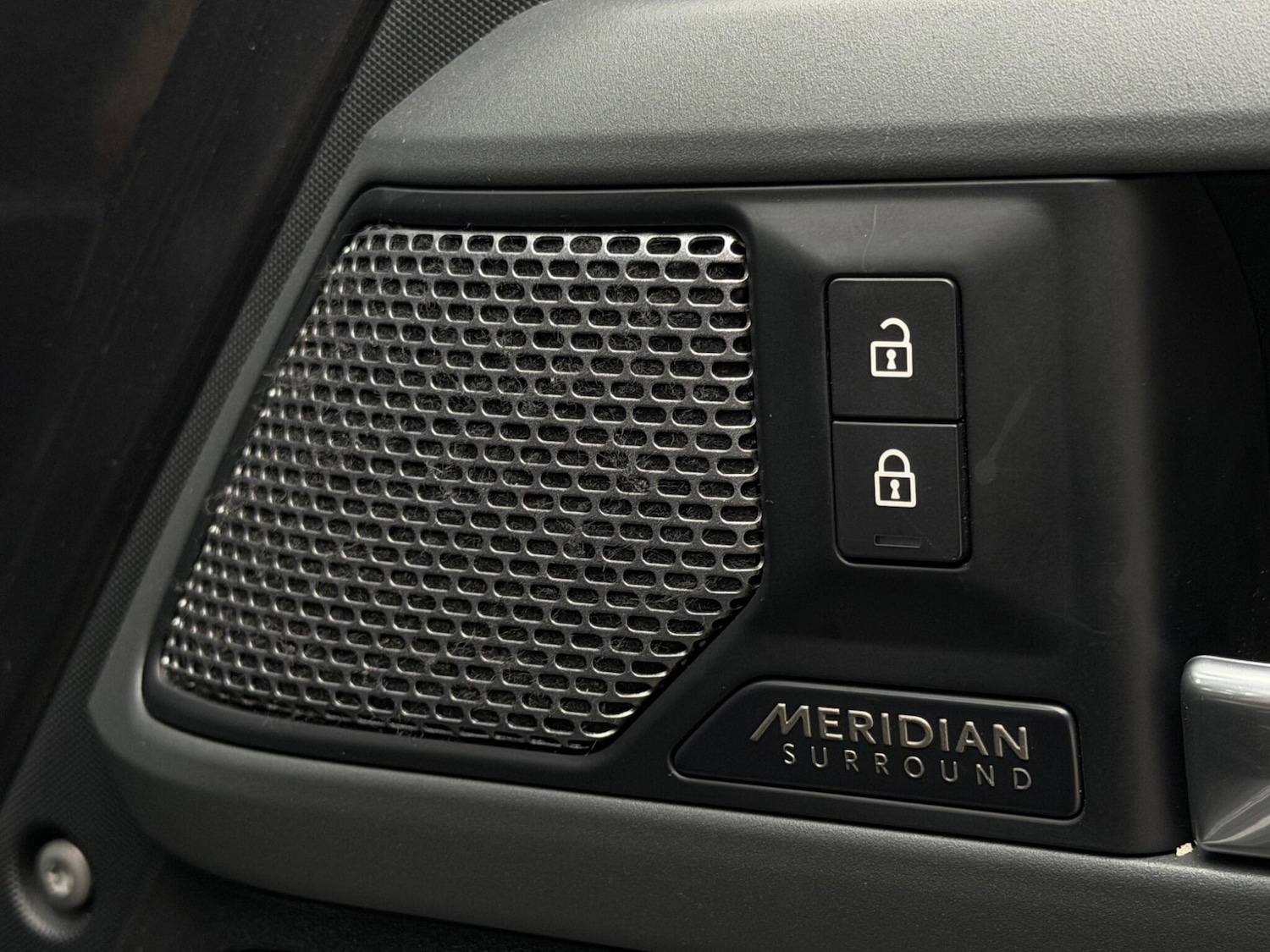 Used Land Rover Defender 2022 for sale - 76714246: Photo 27