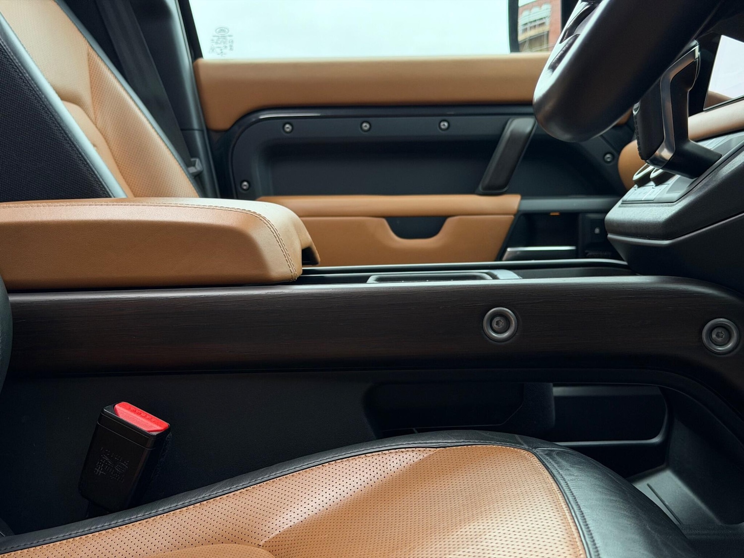 Used Land Rover Defender 2022 for sale - 76714246: Photo 50