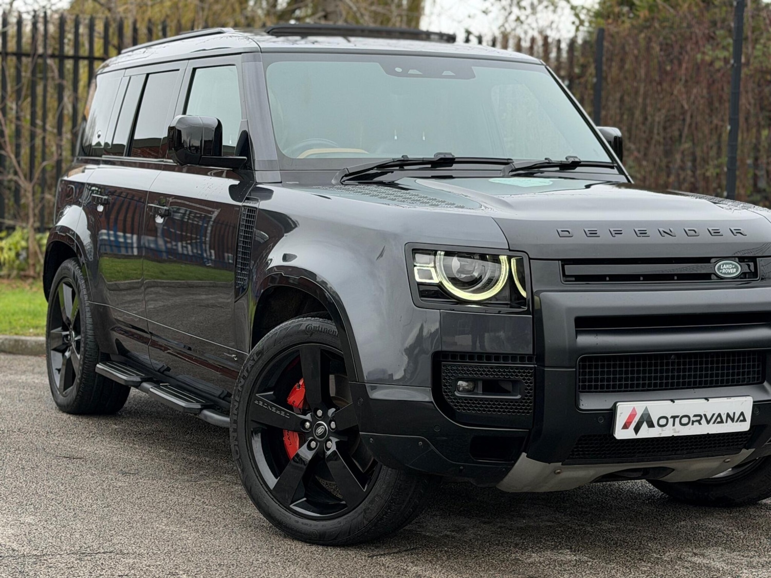 Used Land Rover Defender 2022 for sale - 76714246: Photo 8