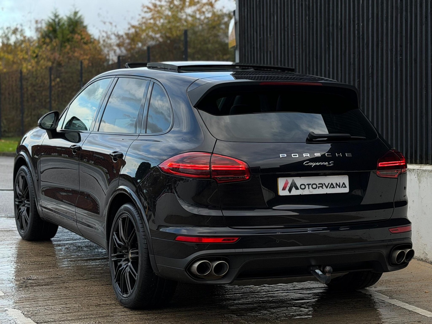 Used Porsche Cayenne 2017 for sale - 76561031: Photo 10