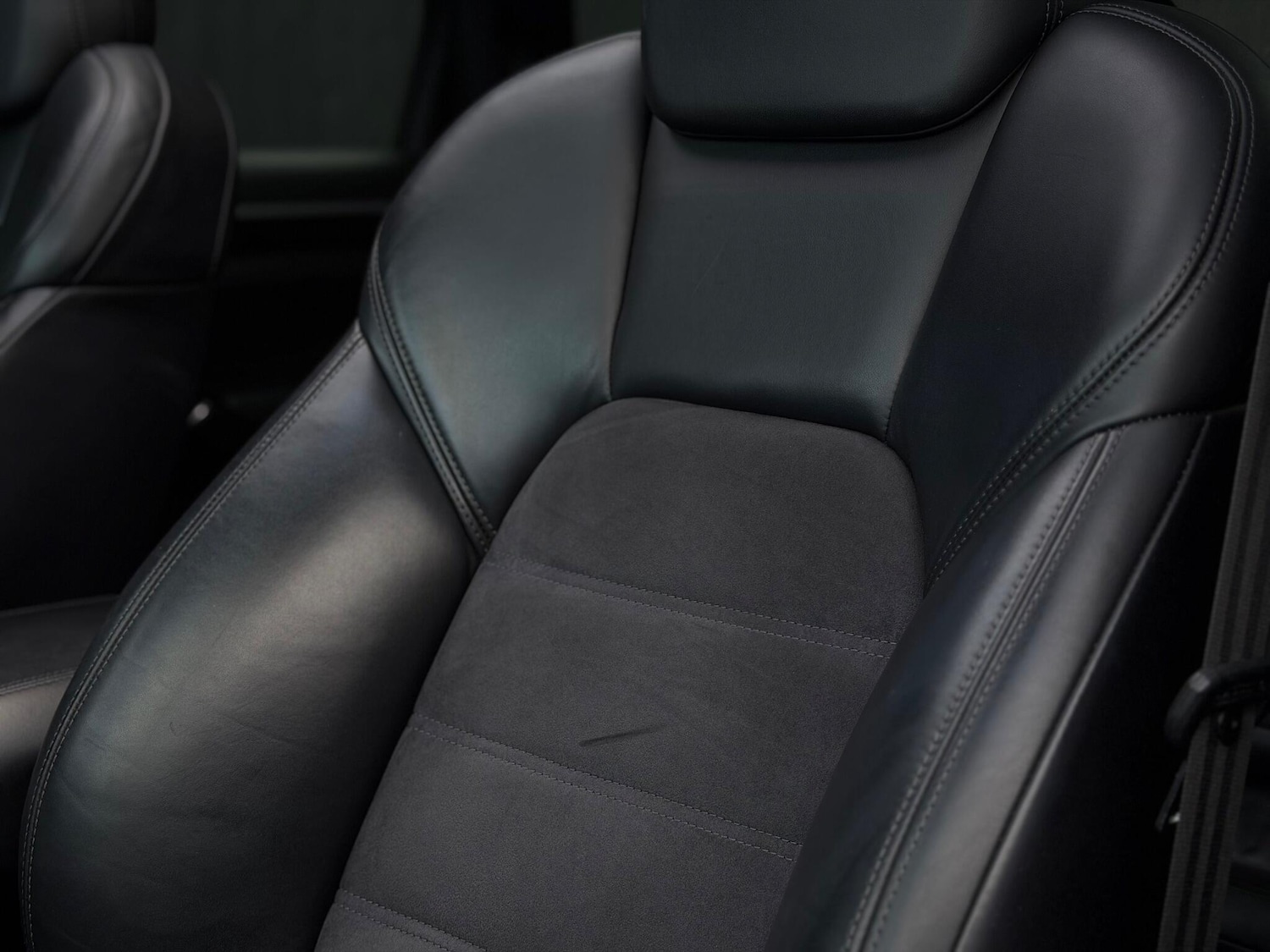 Used Porsche Cayenne 2017 for sale - 76561031: Photo 42