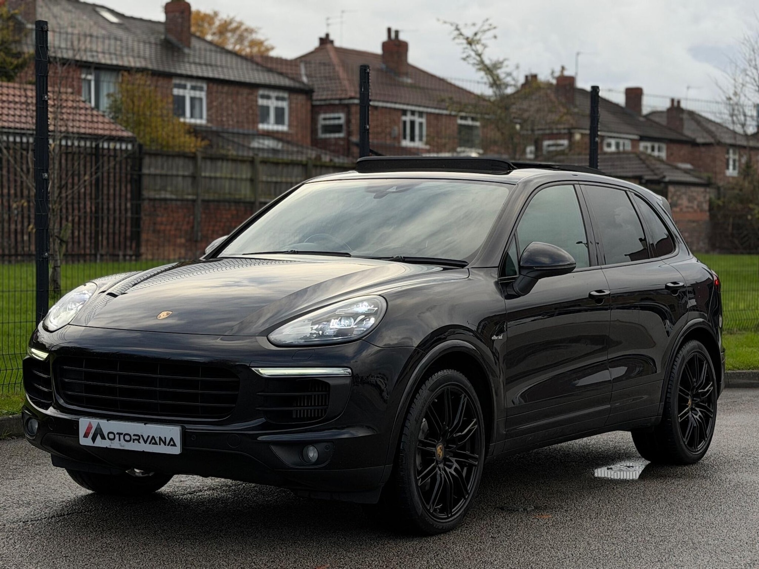 Used Porsche Cayenne 2017 for sale - 76561031: Photo 9