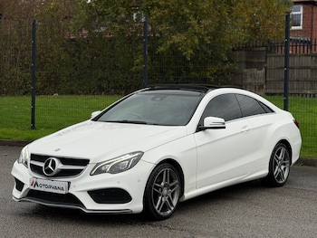 Used Mercedes-Benz E Class 2015 for sale - 76560965: Photo