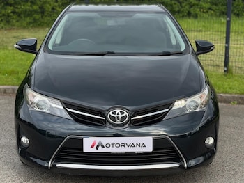 Used Toyota Auris 2013 for sale - 79553053: Photo