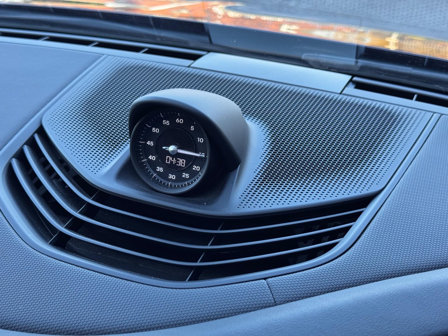 Used Porsche Taycan 2020 for sale - 76991799: Photo 20