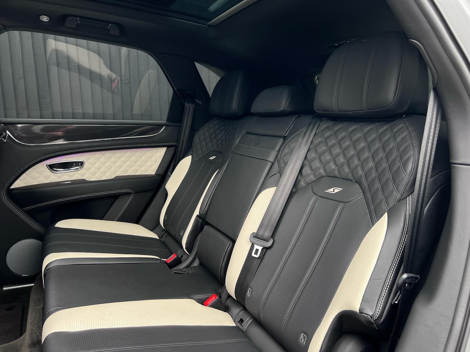 Used Bentley Bentayga 2022 for sale - 76996747: Photo 35