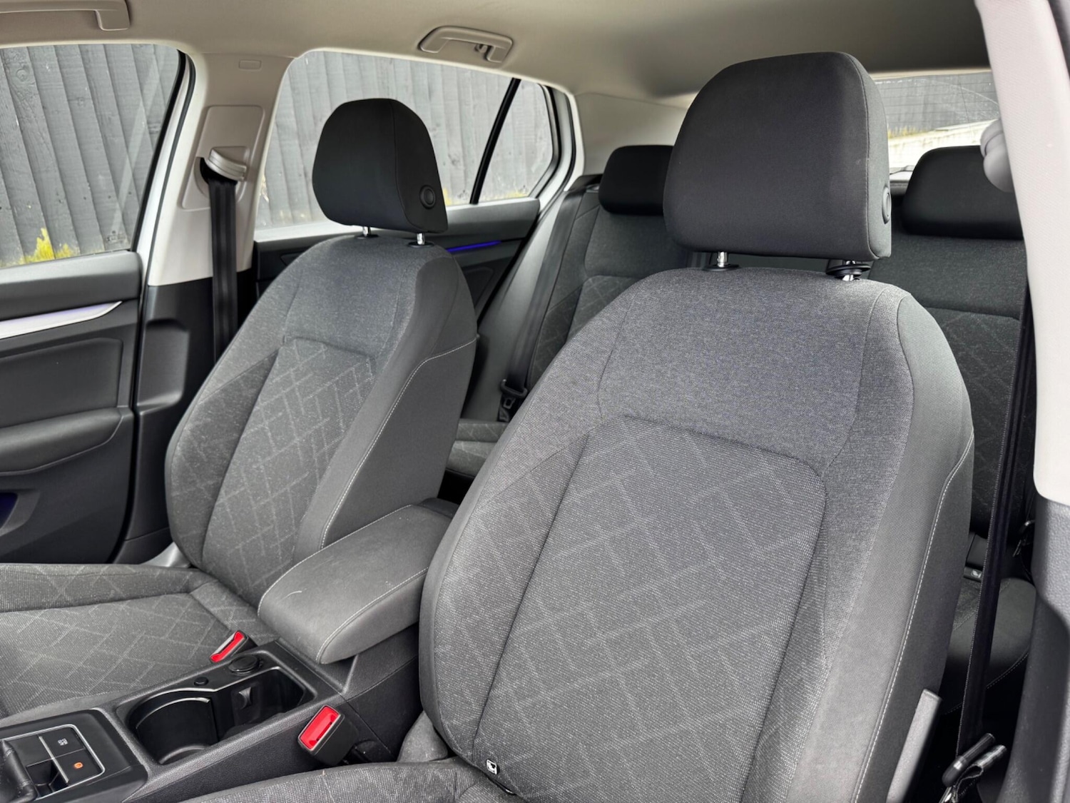 Used Volkswagen Golf 2021 for sale - 76987905: Photo 33