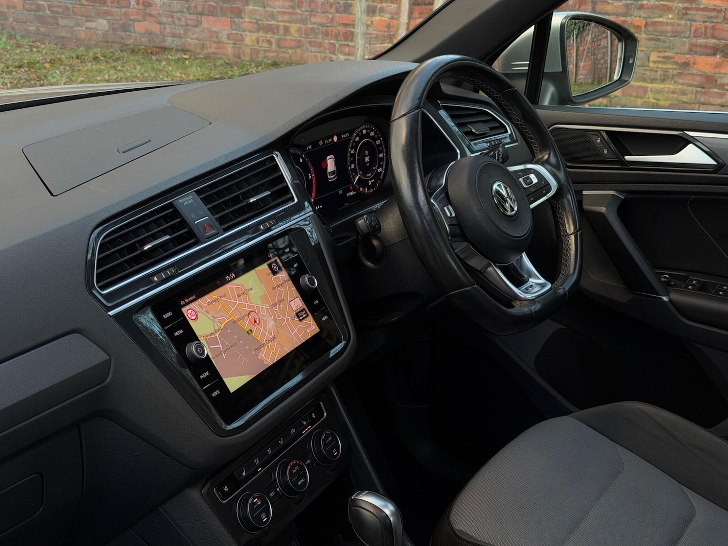 Used Volkswagen Tiguan 2018 for sale - 77155586: Photo 12