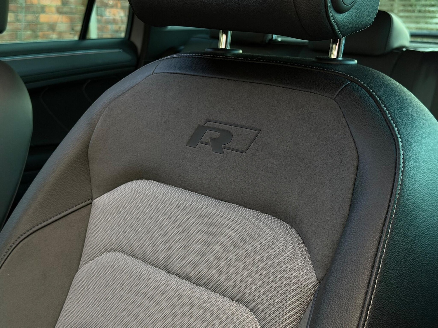 Used Volkswagen Tiguan 2018 for sale - 77155586: Photo 14