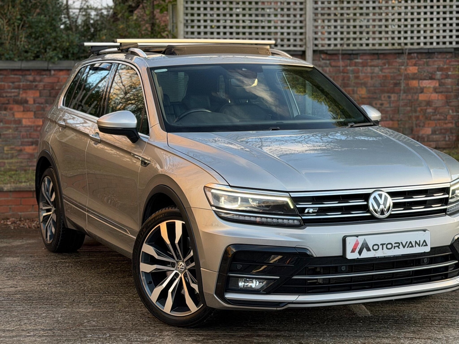 Used Volkswagen Tiguan 2018 for sale - 77155586: Photo 2