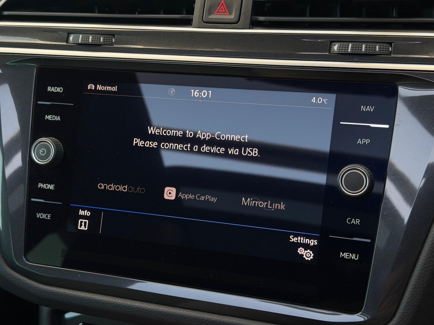 Used Volkswagen Tiguan 2018 for sale - 77155586: Photo 29