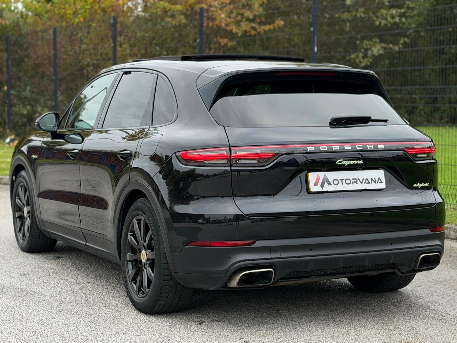 Used Porsche Cayenne 2018 for sale - 76561358: Photo 11