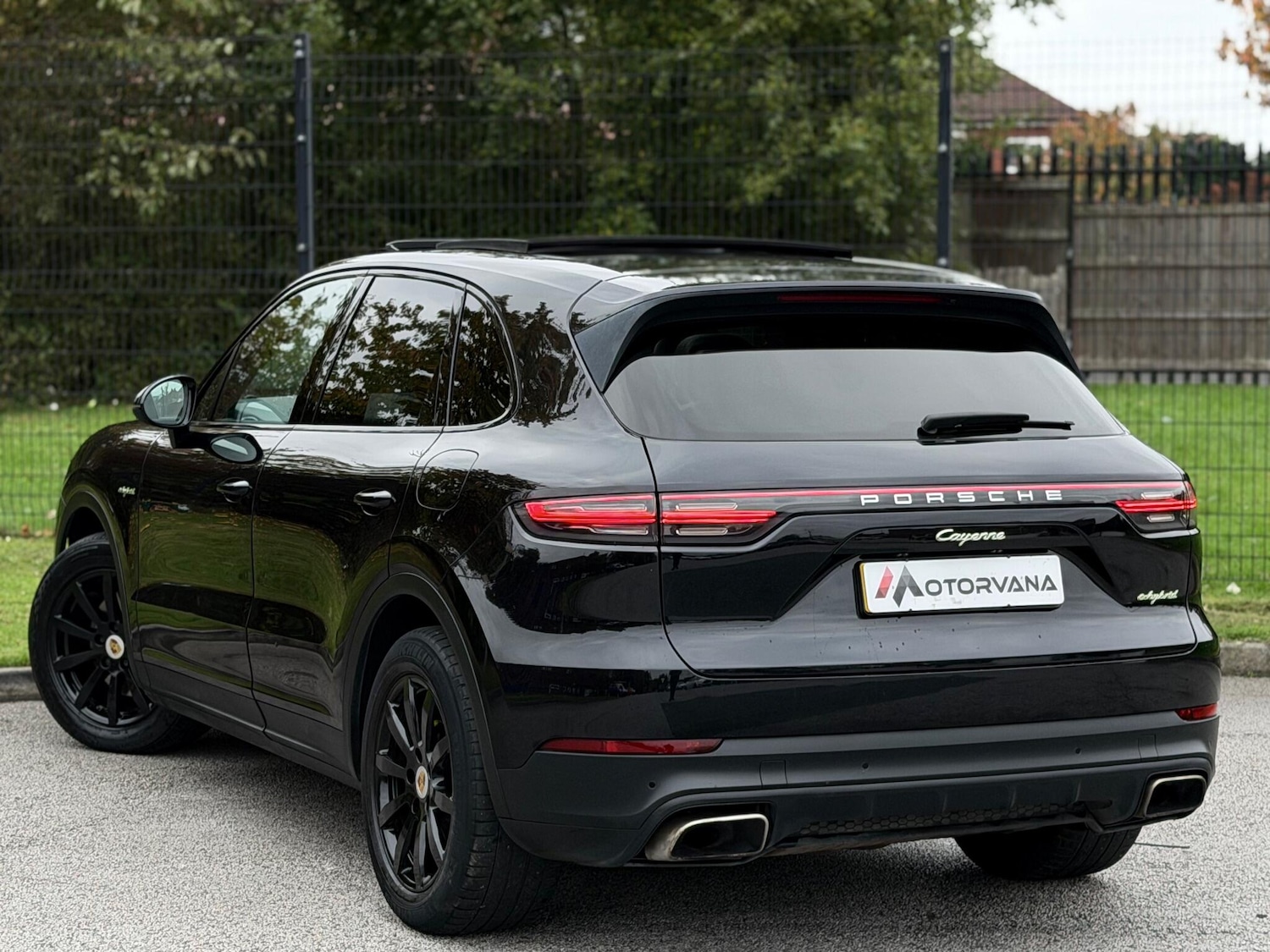 Used Porsche Cayenne 2018 for sale - 76561358: Photo 13