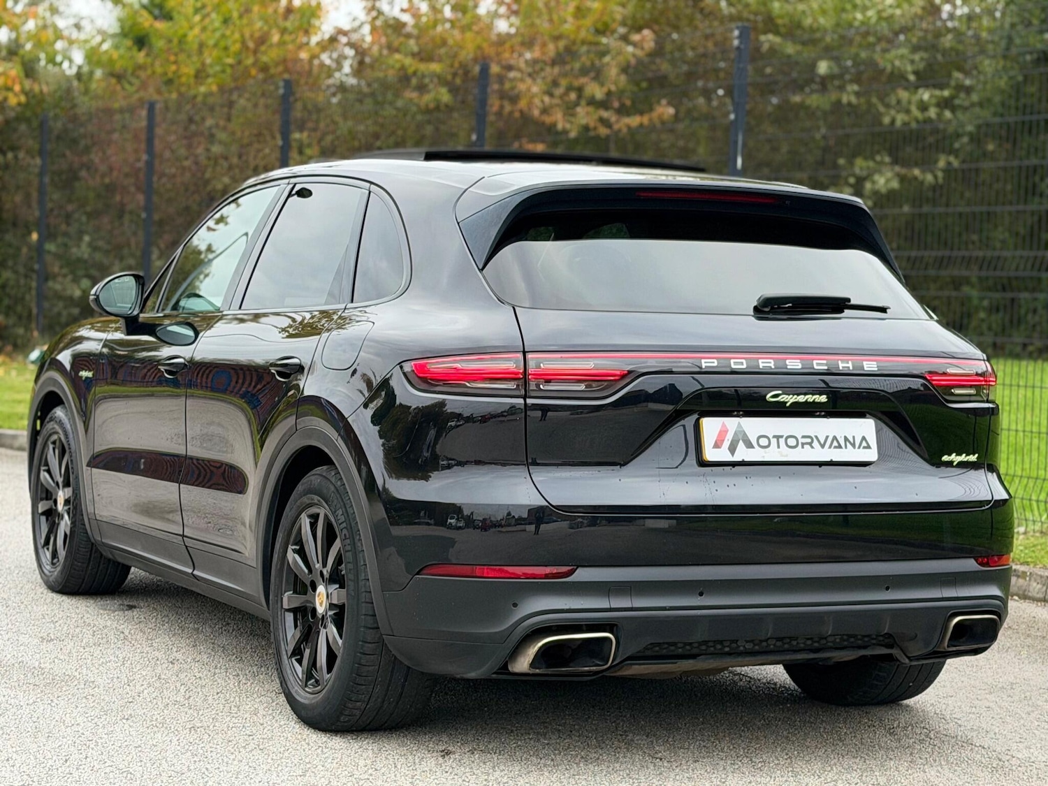 Used Porsche Cayenne 2018 for sale - 76561358: Photo 4