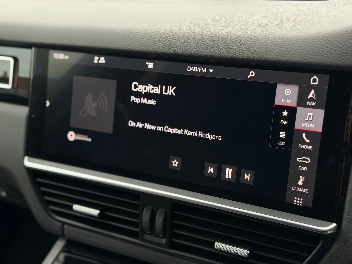 Used Porsche Cayenne 2018 for sale - 76561358: Photo 44