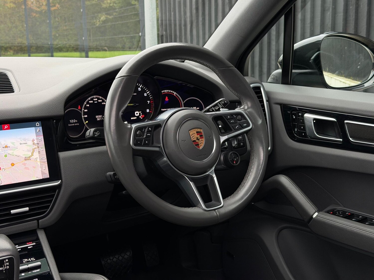 Used Porsche Cayenne 2018 for sale - 76561358: Photo 51