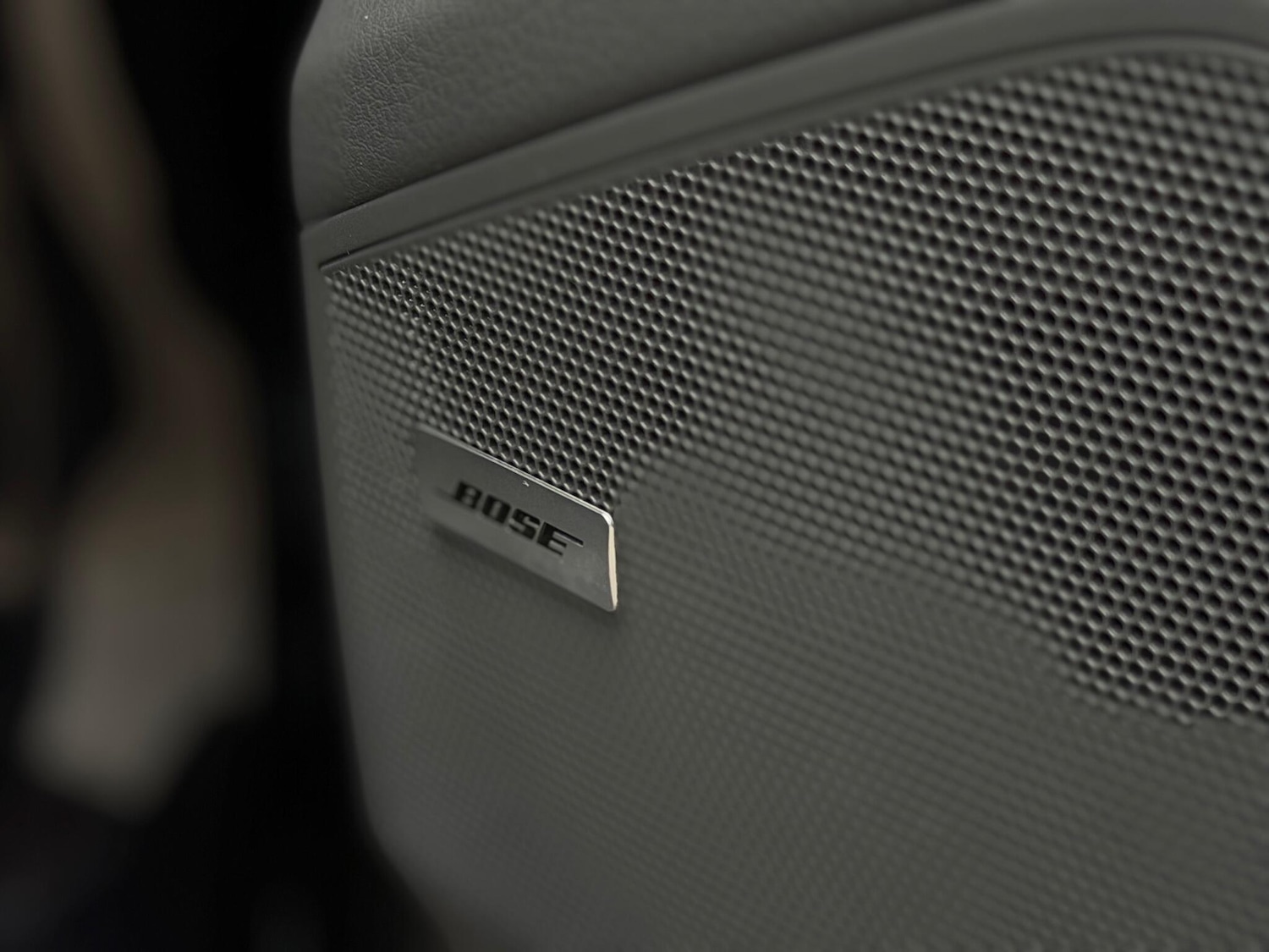 Used Porsche Cayenne 2018 for sale - 76561358: Photo 63