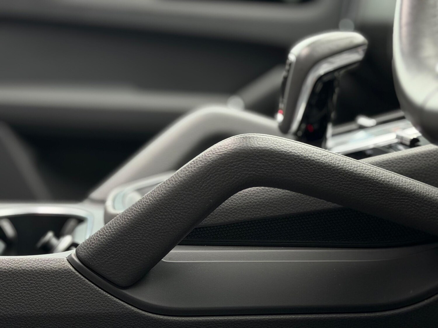 Used Porsche Cayenne 2018 for sale - 76561358: Photo 64