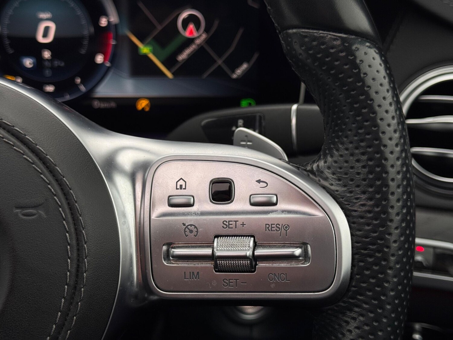 Used Mercedes-Benz S Class 2020 for sale - 76993502: Photo 32