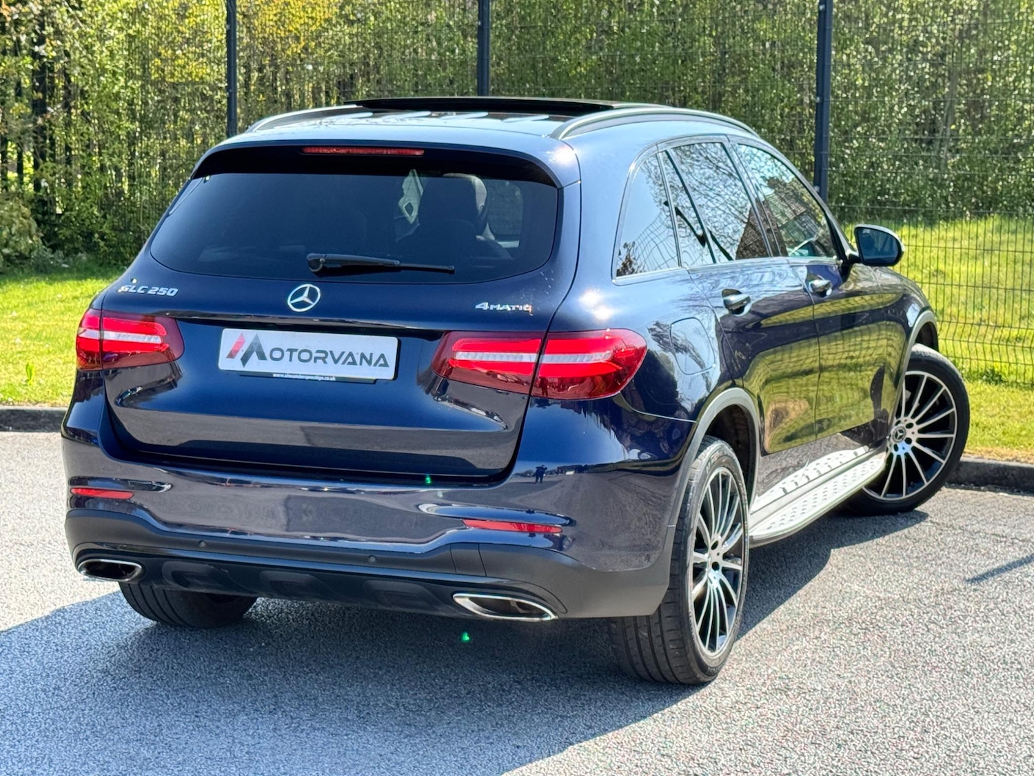 Used Mercedes-Benz GLC 2019 for sale - 76562315: Photo 16