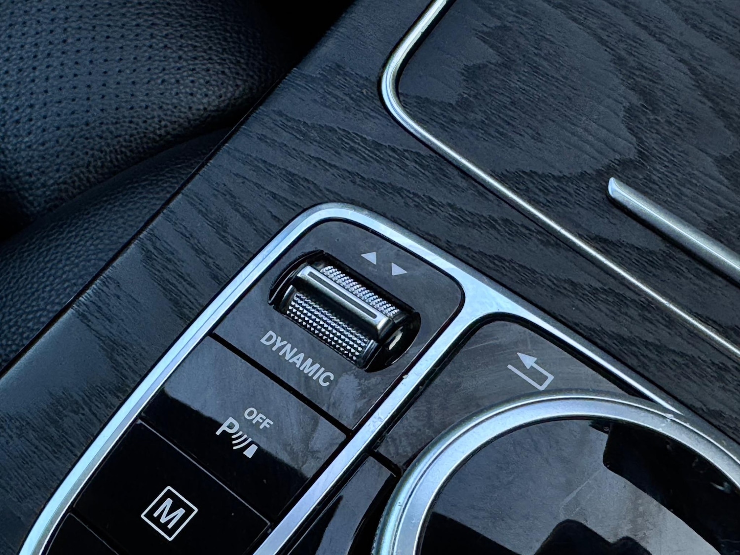 Used Mercedes-Benz GLC 2019 for sale - 76562315: Photo 29