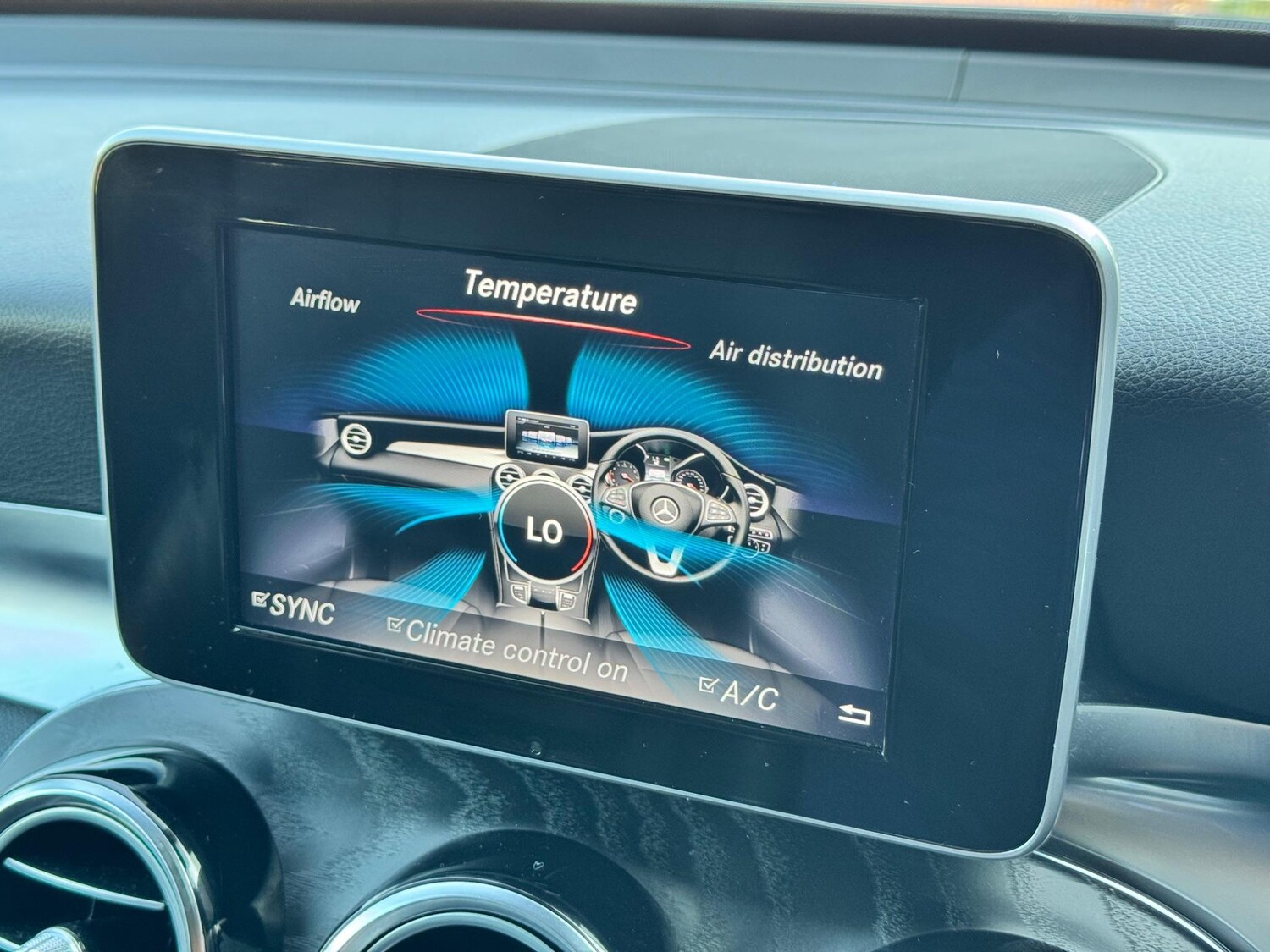 Used Mercedes-Benz GLC 2019 for sale - 76562315: Photo 42