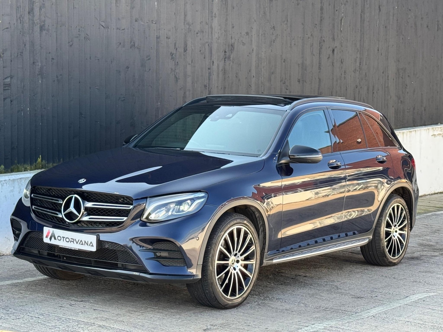Used Mercedes-Benz GLC 2019 for sale - 76562315: Photo 9