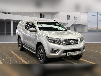 Used Nissan Navara 2021 for sale - 77387171: Photo