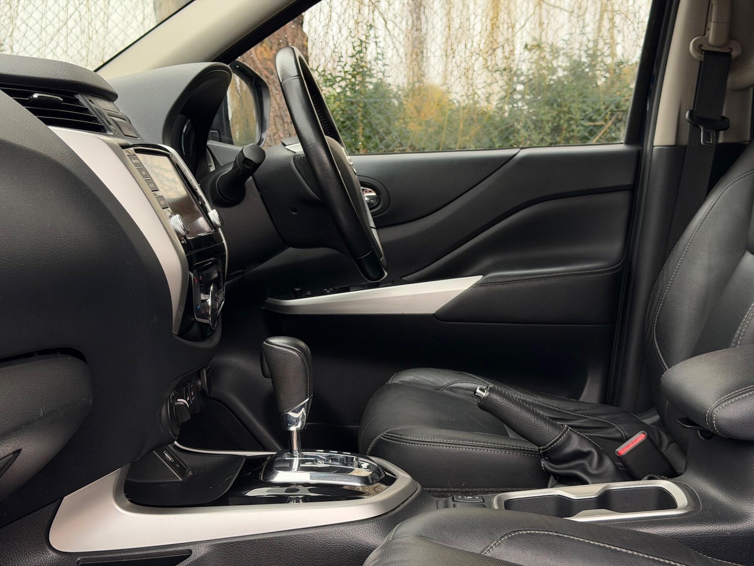 Used Nissan Navara 2021 for sale - 77387171: Photo 21