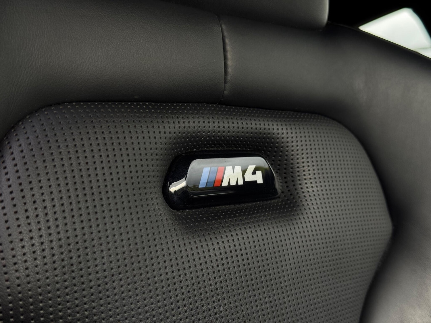 Used BMW M4 2018 for sale - 76560996: Photo 27