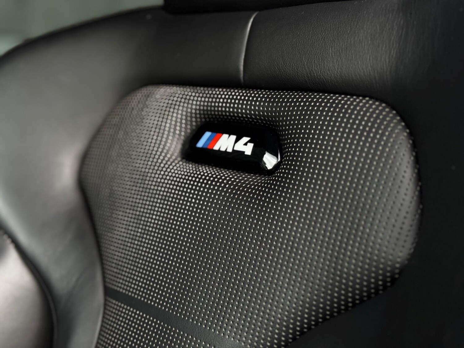 Used BMW M4 2018 for sale - 76560996: Photo 32