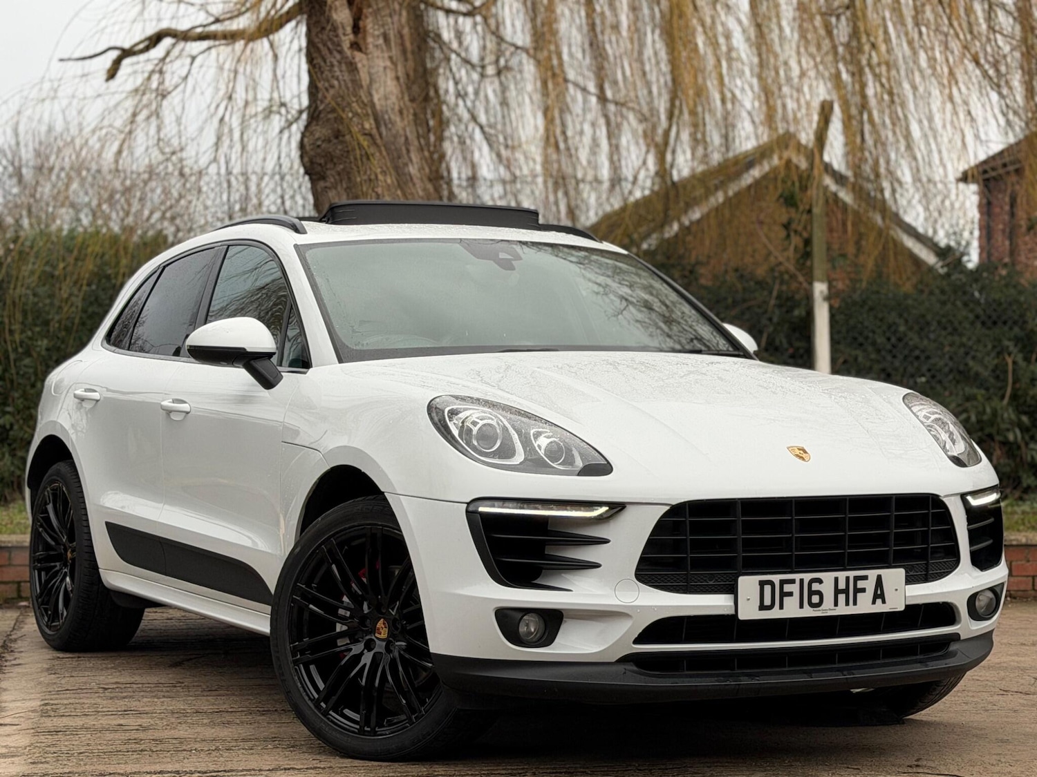 Used Porsche Macan 2016 for sale - 77305025: Photo 1