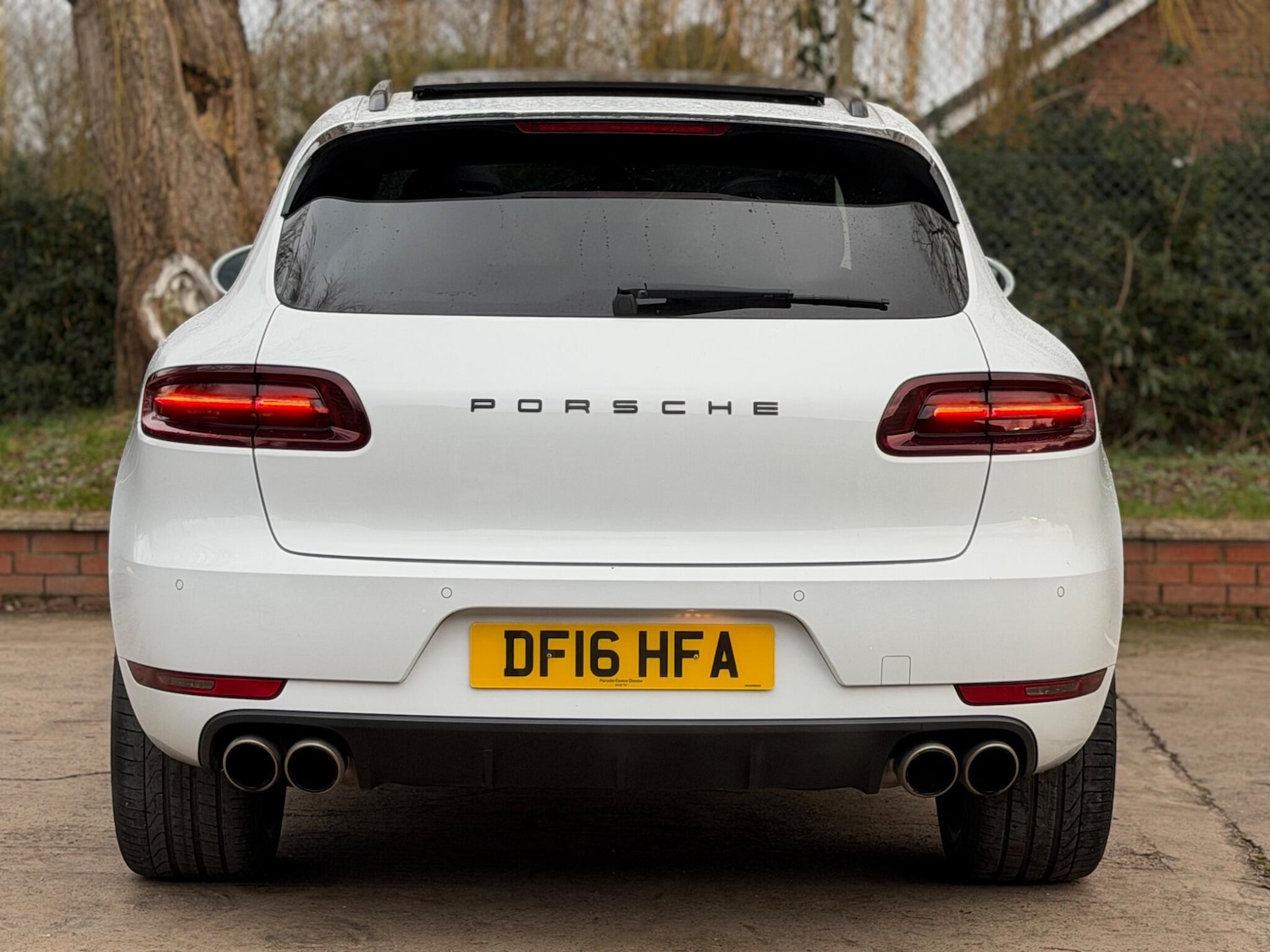 Used Porsche Macan 2016 for sale - 77305025: Photo 16