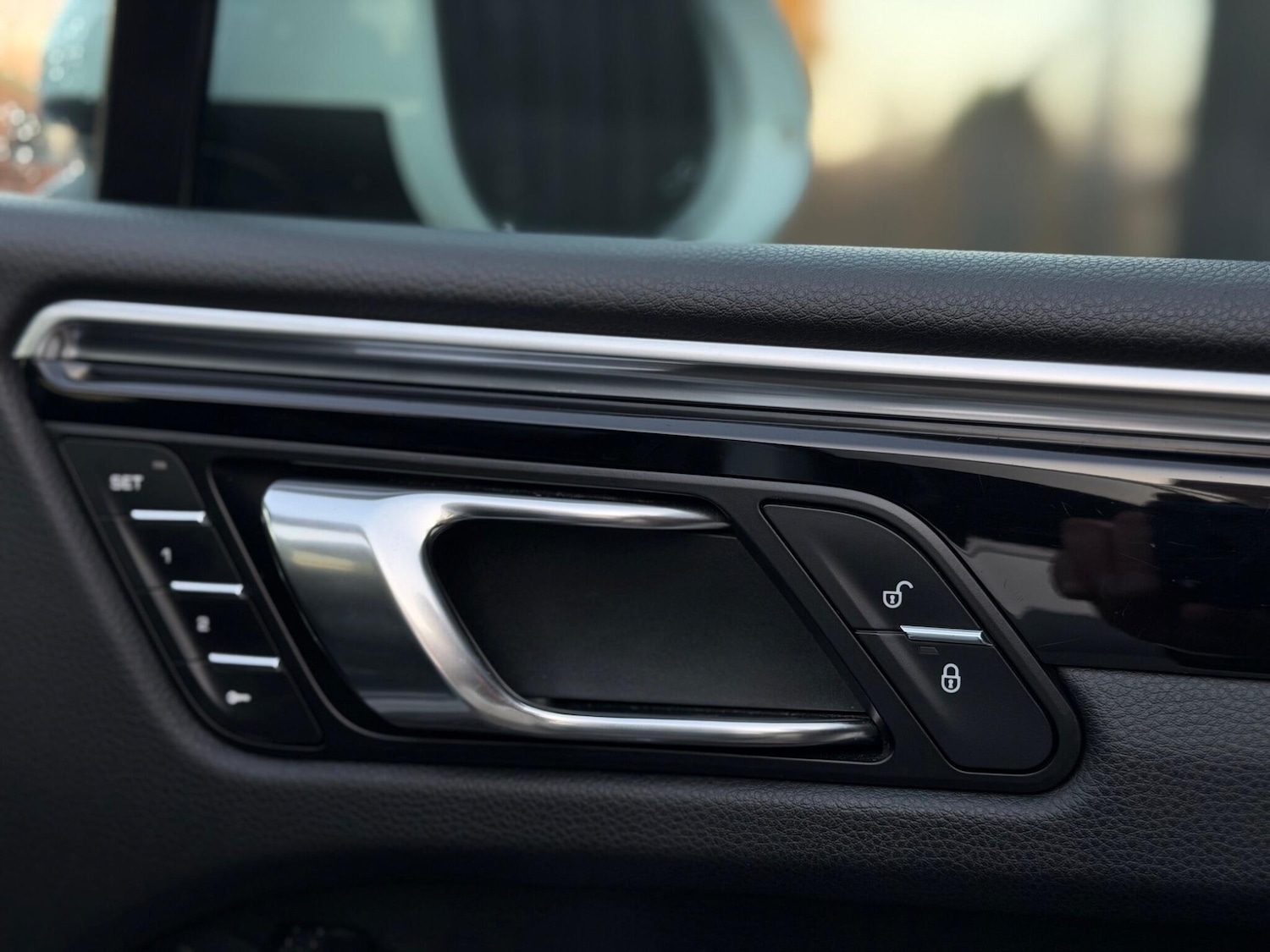 Used Porsche Macan 2016 for sale - 77305025: Photo 29