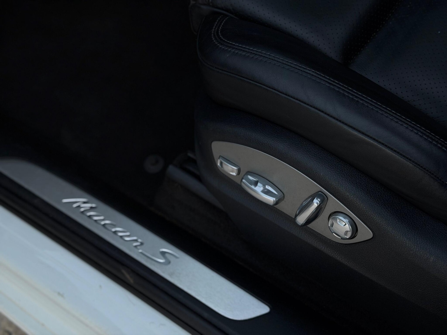 Used Porsche Macan 2016 for sale - 77305025: Photo 30