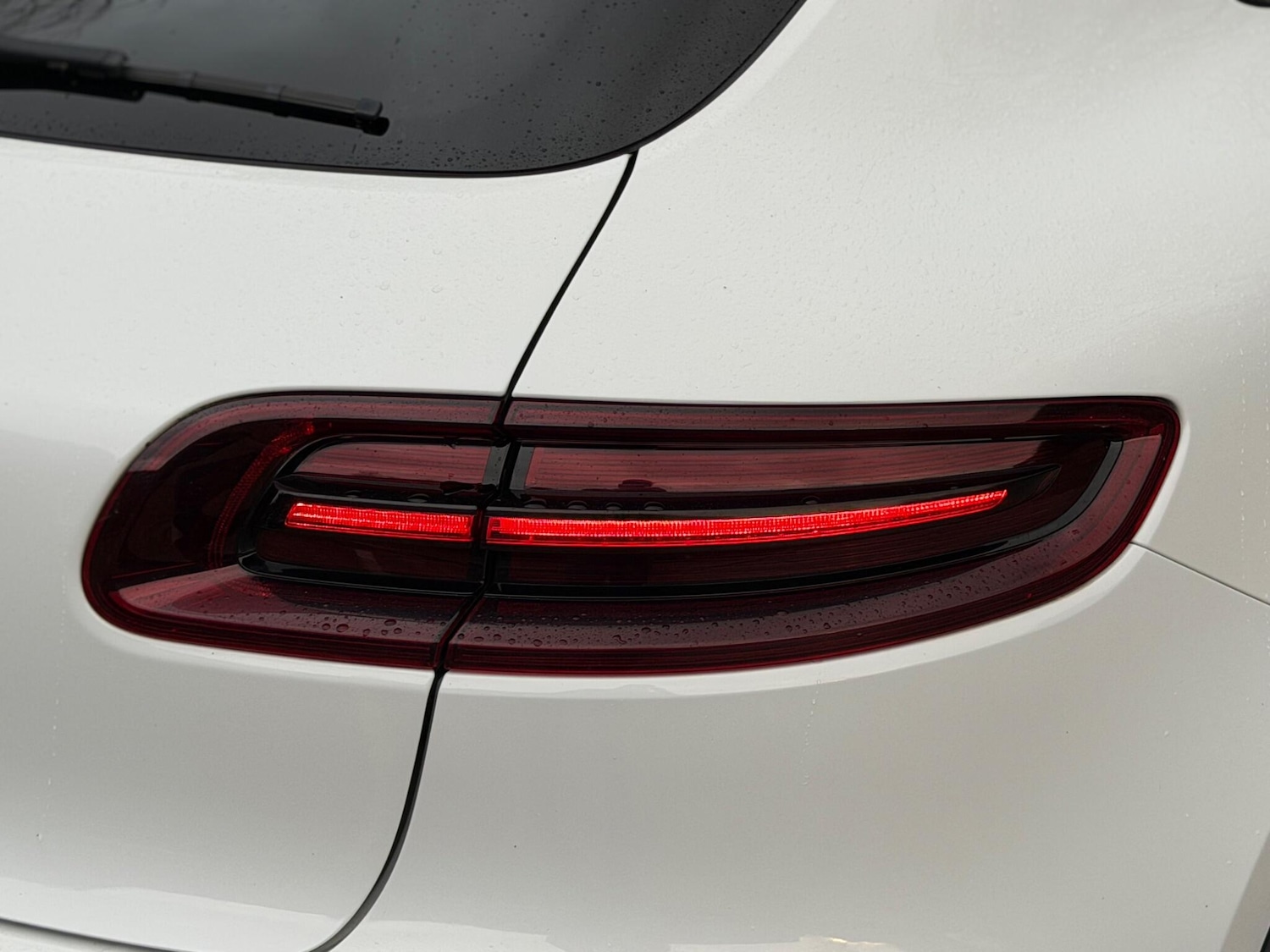 Used Porsche Macan 2016 for sale - 77305025: Photo 45