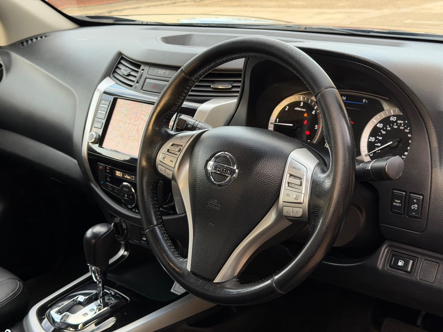 Used Nissan Navara 2019 for sale - 76752671: Photo 25