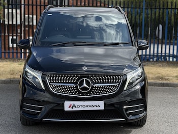 Used Mercedes-Benz V-Class 2019 for sale - 79374551: Photo