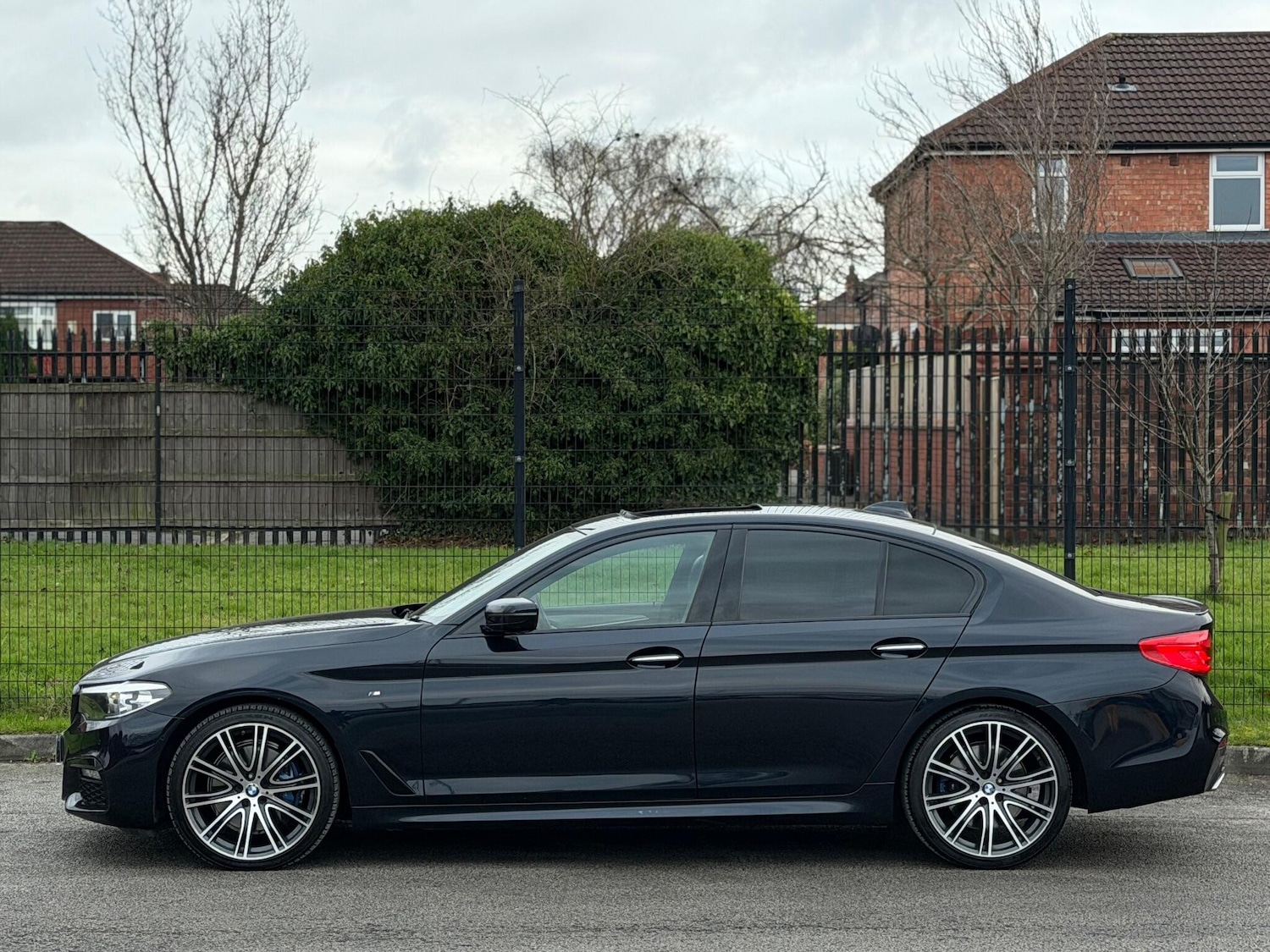 Used BMW 5 Series 2017 for sale - 77074849: Photo 12