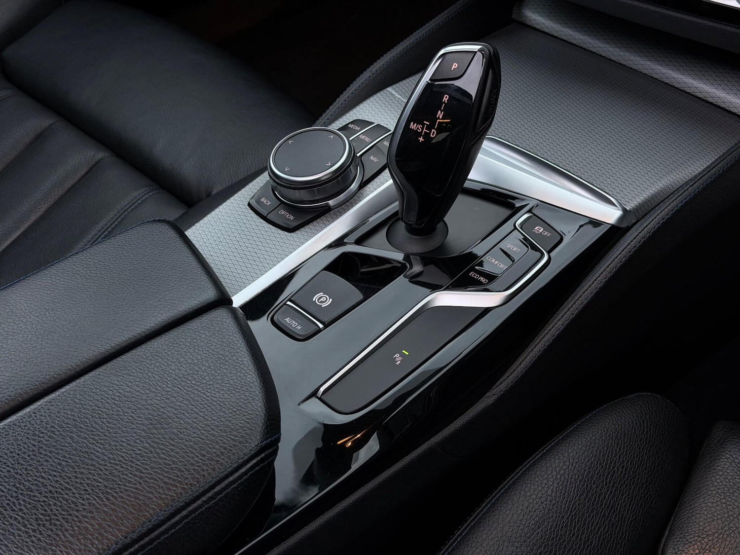 Used BMW 5 Series 2017 for sale - 77074849: Photo 19