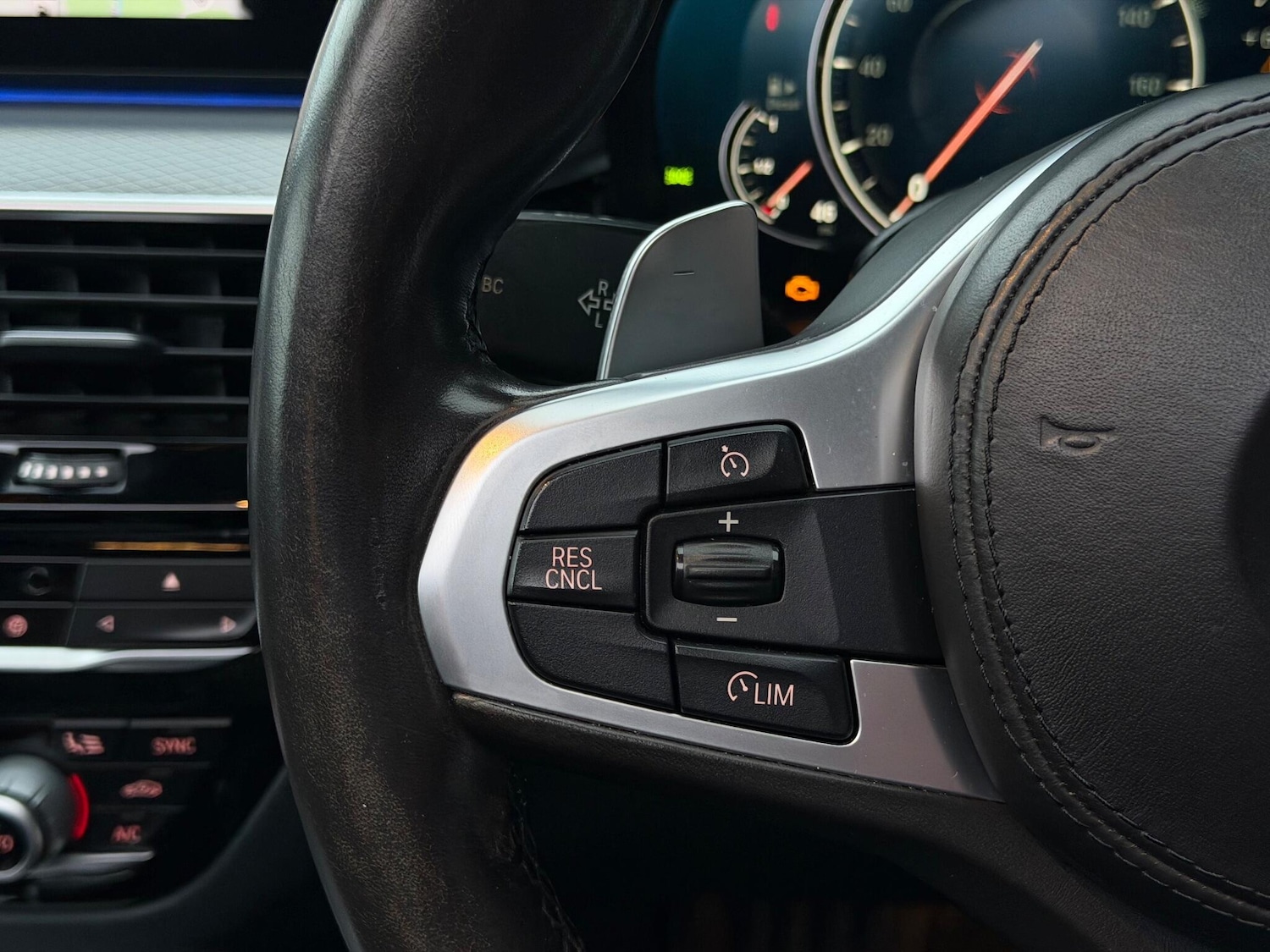 Used BMW 5 Series 2017 for sale - 77074849: Photo 26