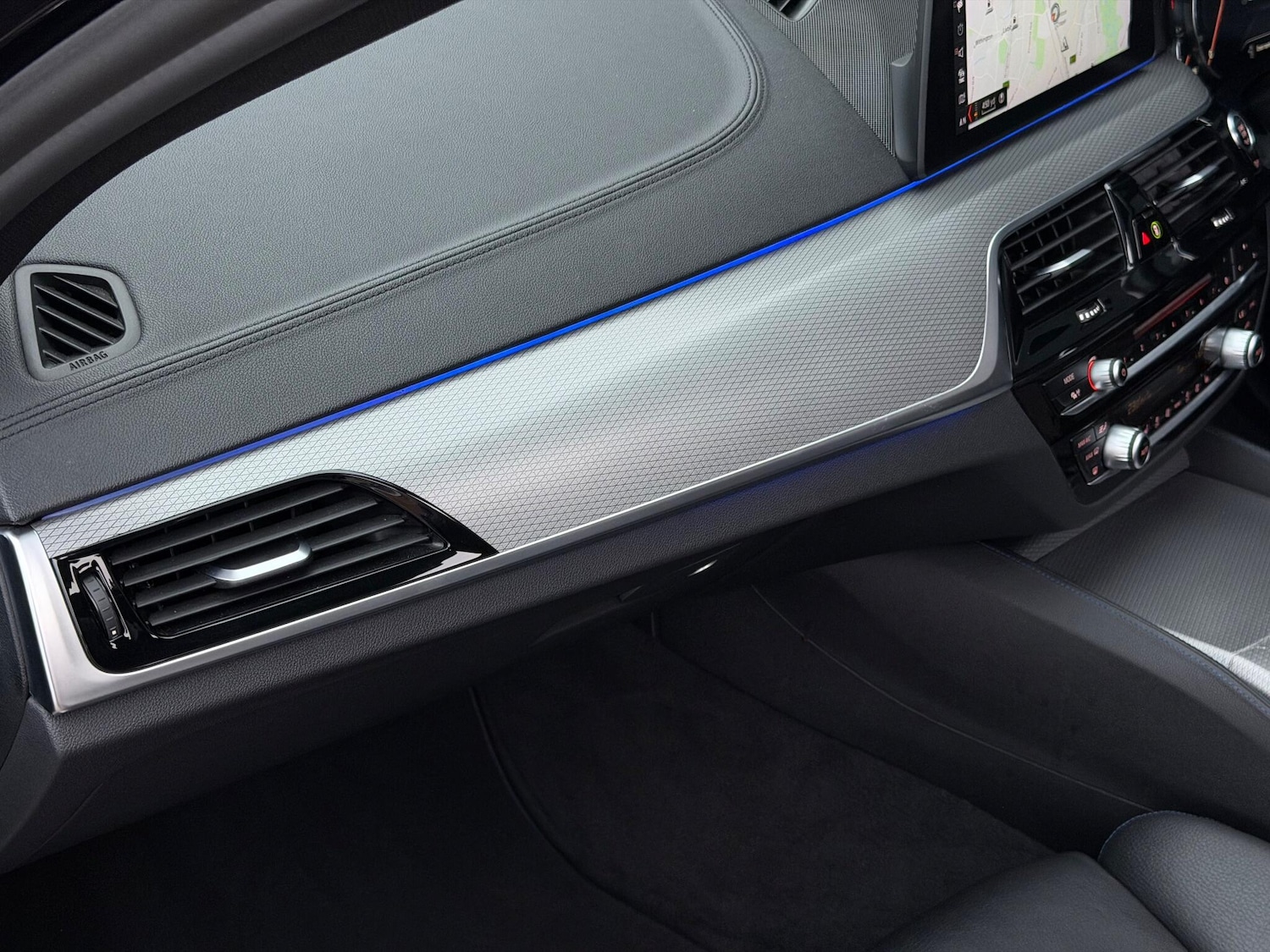 Used BMW 5 Series 2017 for sale - 77074849: Photo 38