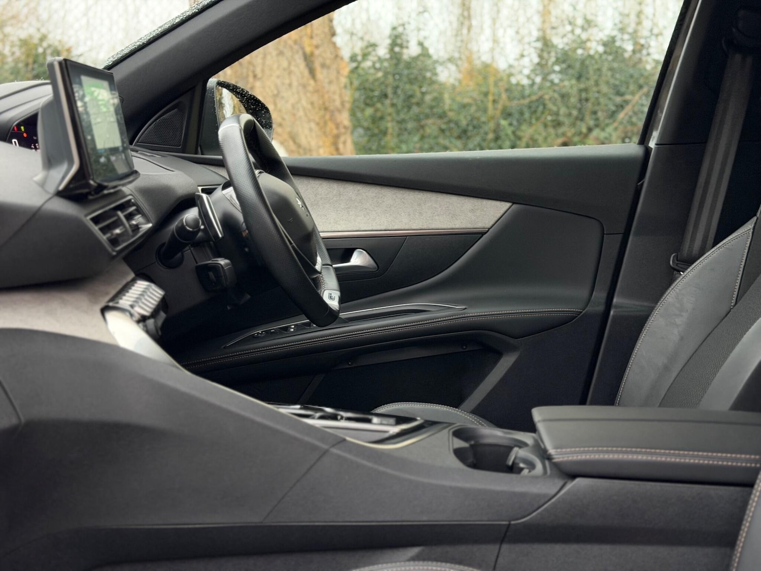 Used Peugeot 5008 2023 for sale - 77331292: Photo 40