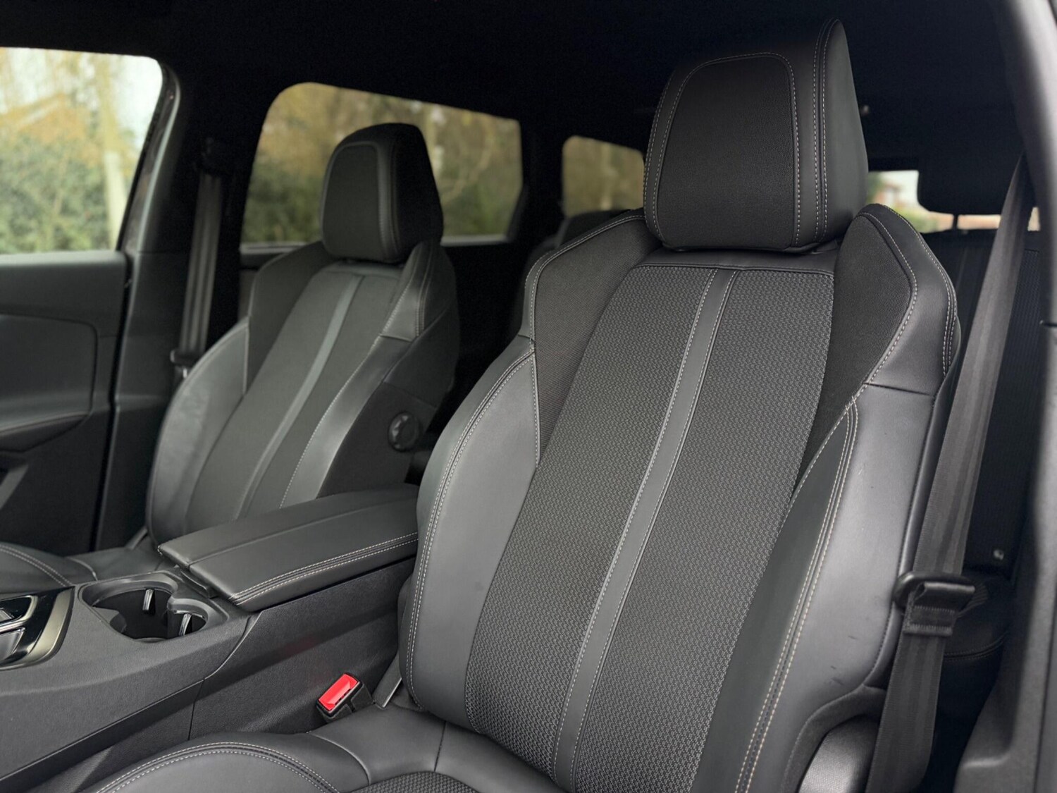 Used Peugeot 5008 2023 for sale - 77331292: Photo 42