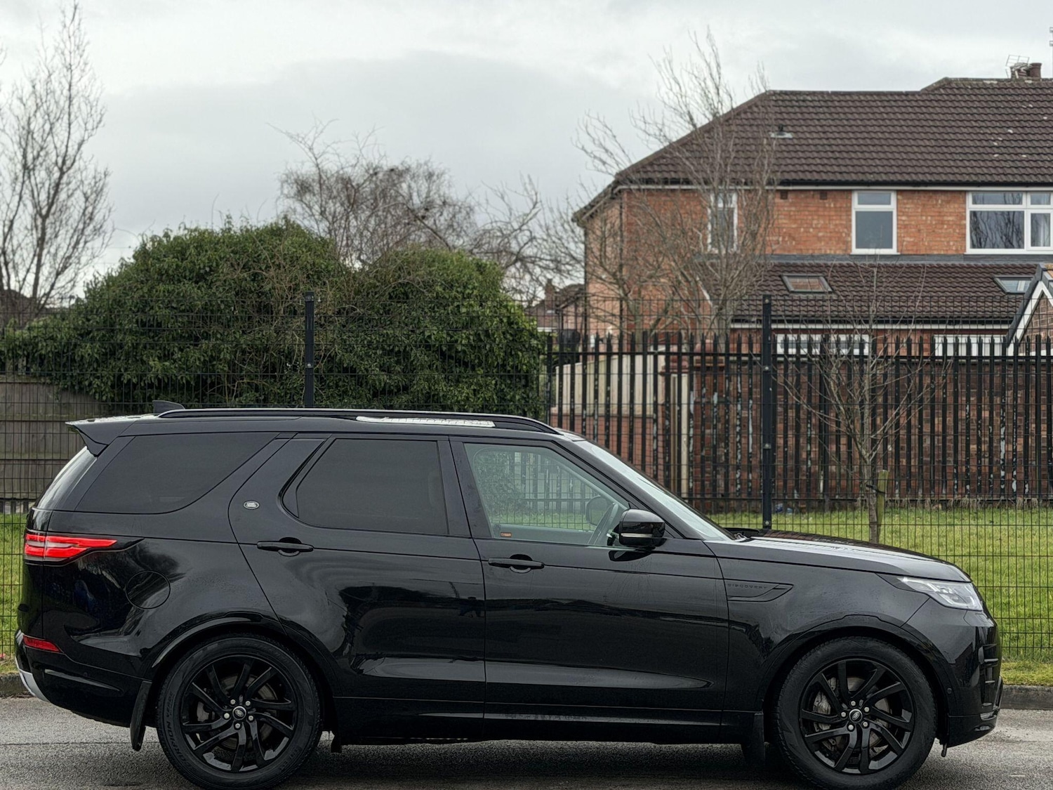 Used Land Rover Discovery 2020 for sale - 77479551: Photo 12