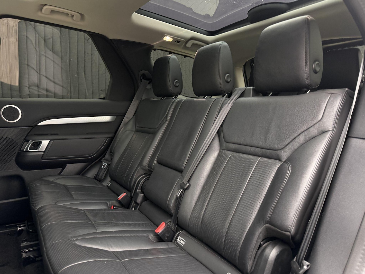 Used Land Rover Discovery 2020 for sale - 77479551: Photo 21