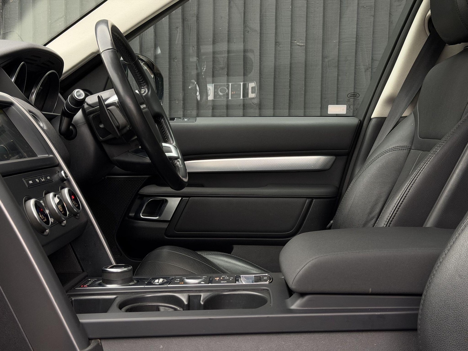 Used Land Rover Discovery 2020 for sale - 77479551: Photo 33