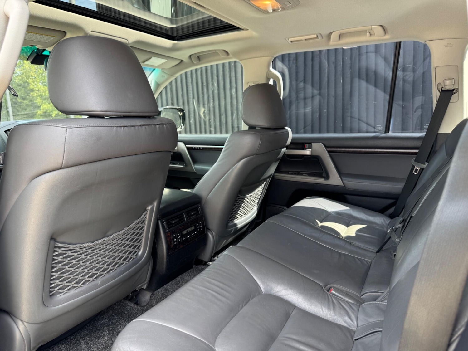 Used Toyota Land Cruiser 2010 for sale - 76561758: Photo 19