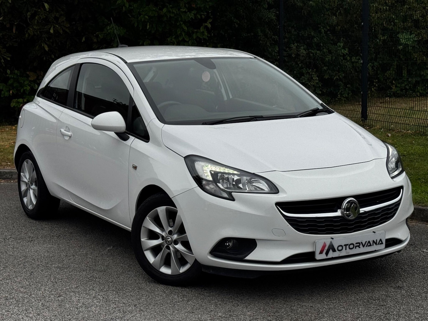 Used Vauxhall Corsa 2017 for sale - 76560870: Photo 1